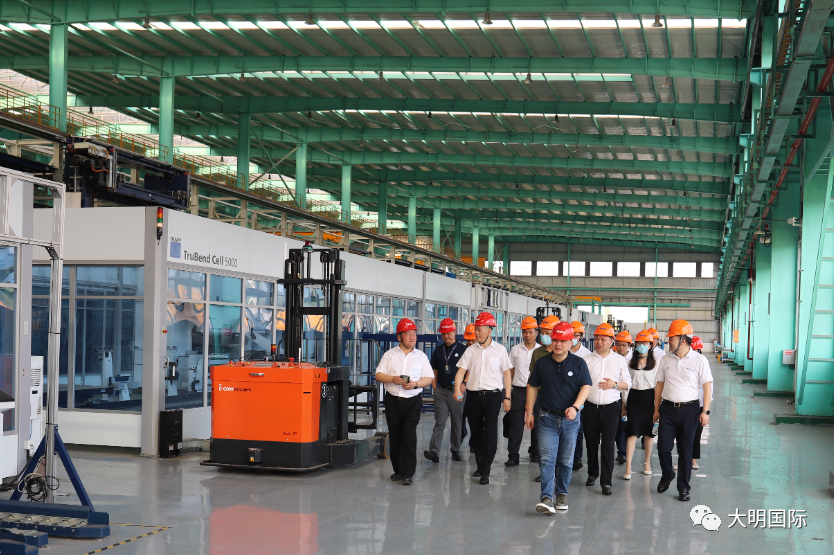 ca888亚洲城产业集团董事长高云峰一行来访大明靖江基地