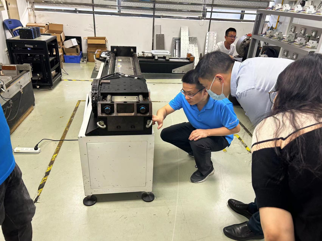 南山区工信局领导调研国家级专精特新&ldquo;小巨人&rdquo;企业&mdash;&mdash;ca888亚洲城电机